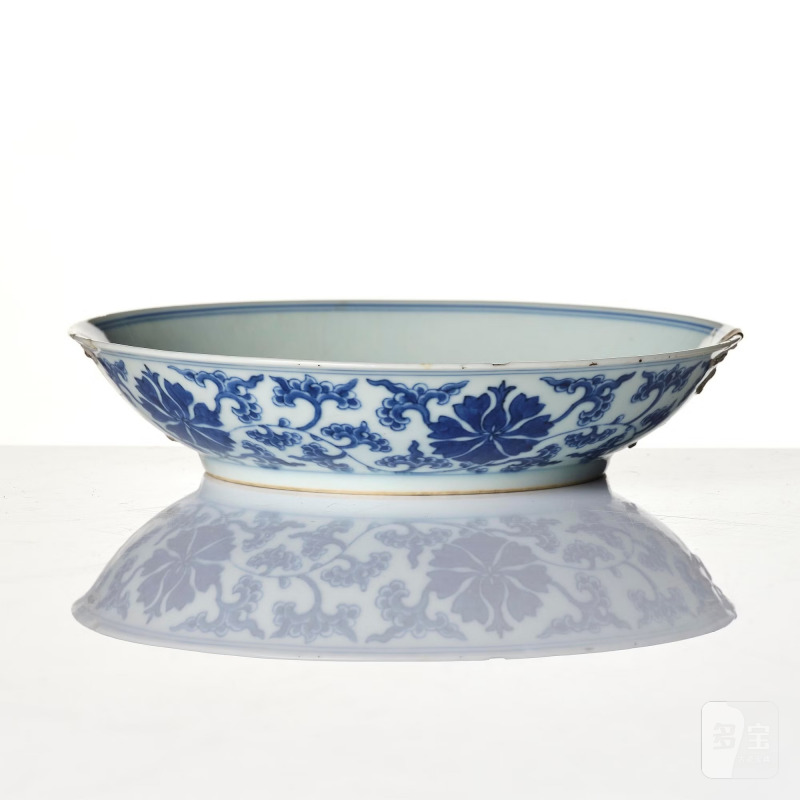 A blue and white 'lotus dish', - 图3